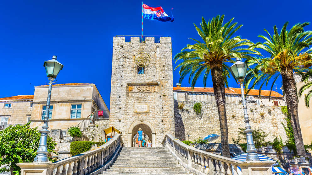 1920X1080 Korcula Entrence Old Town (1)