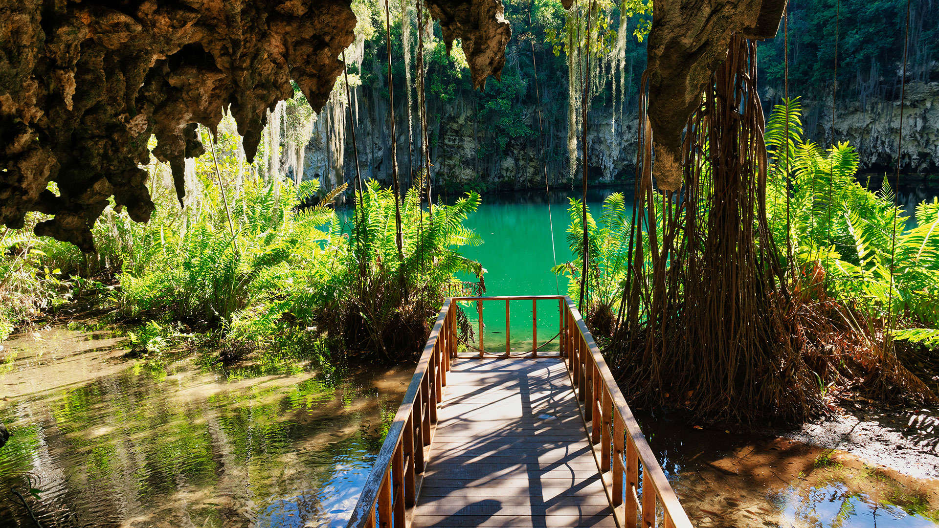 1920X1080 Dom Rep. Mystery Misty Cave In Los Tres Ojos NP