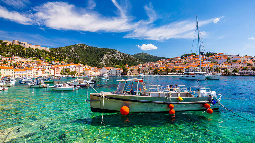1920X1080 Hvar City