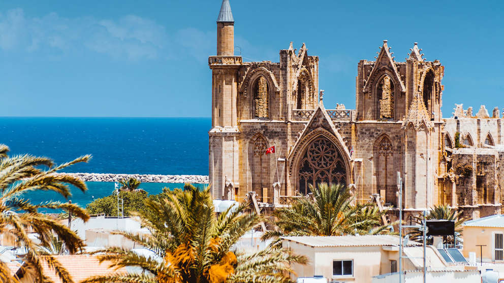 1902X1080 Paphos Kirke