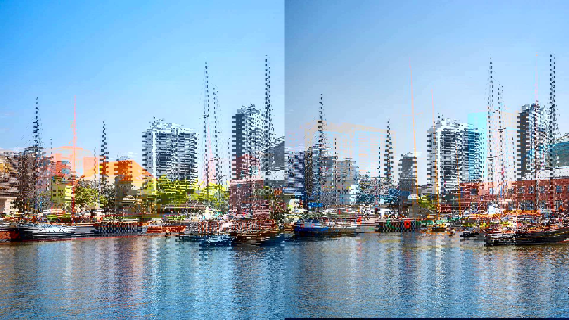 1920X1080 Bremerhaven Marina
