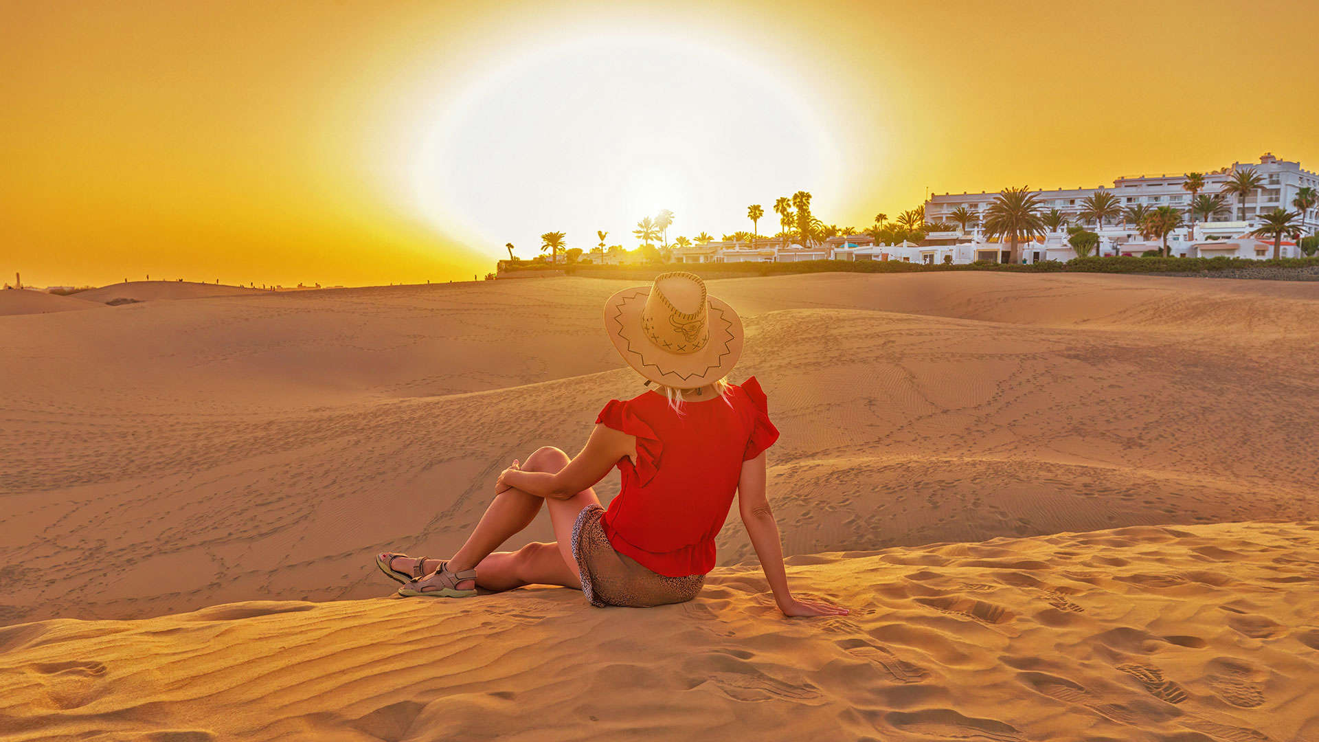 1920X1080 Maspalomas Dunes Med Kvinde