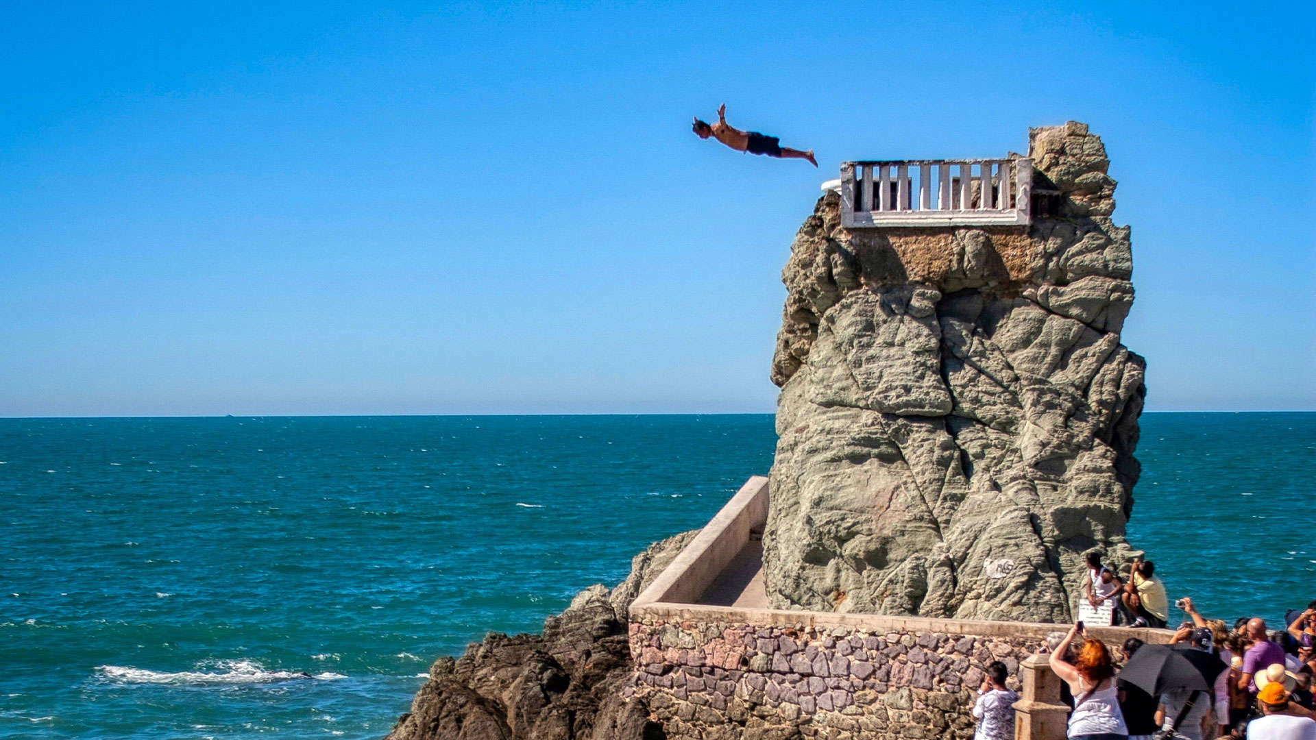 1920X1080 Mazatlan Cliff Divers