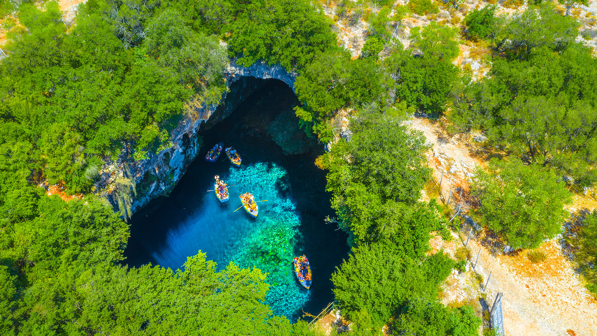 1920X1080 Kefalonia Famous Melissani Lake