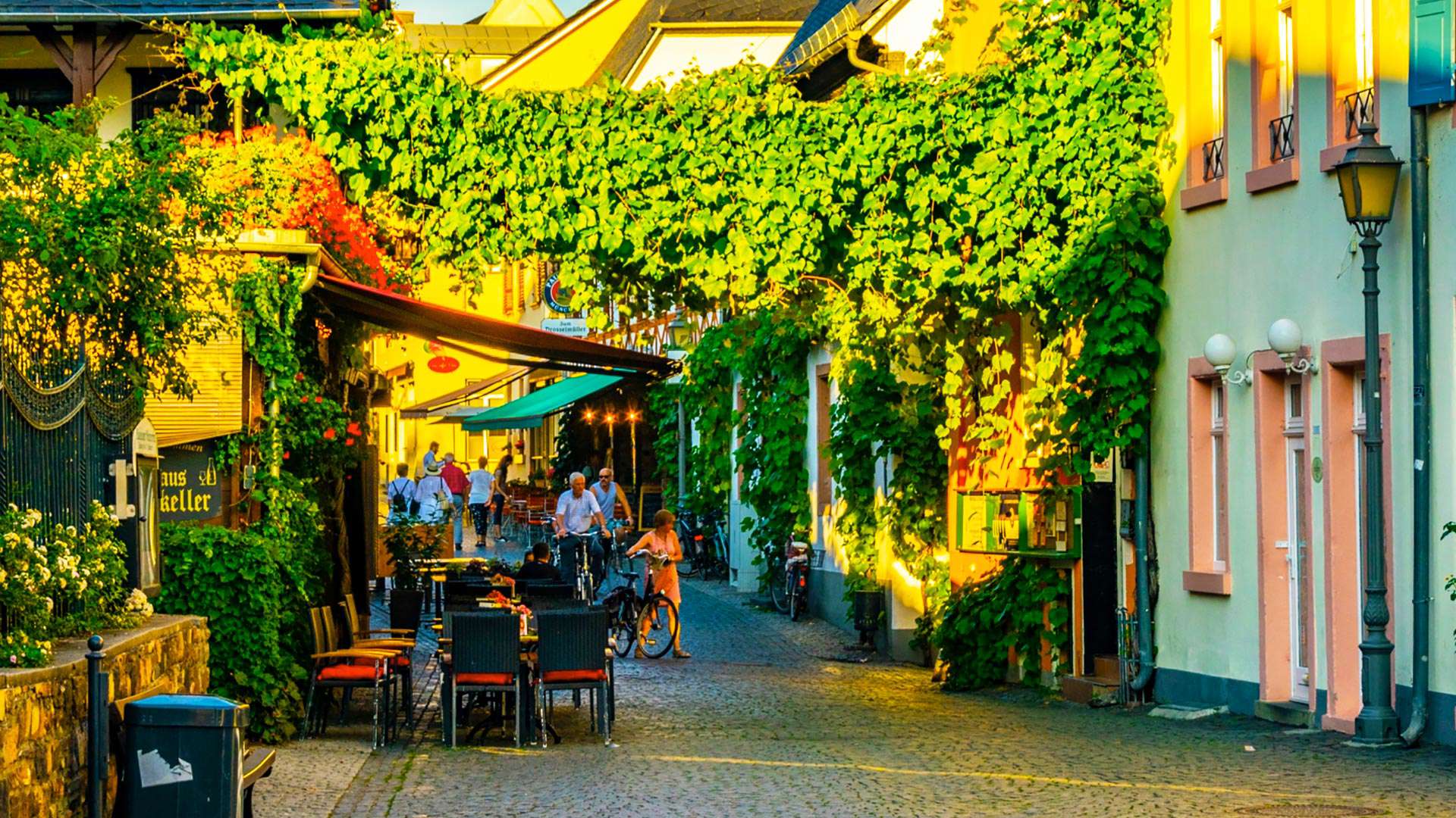 1920X1080 Rudesheim Drosselgasse