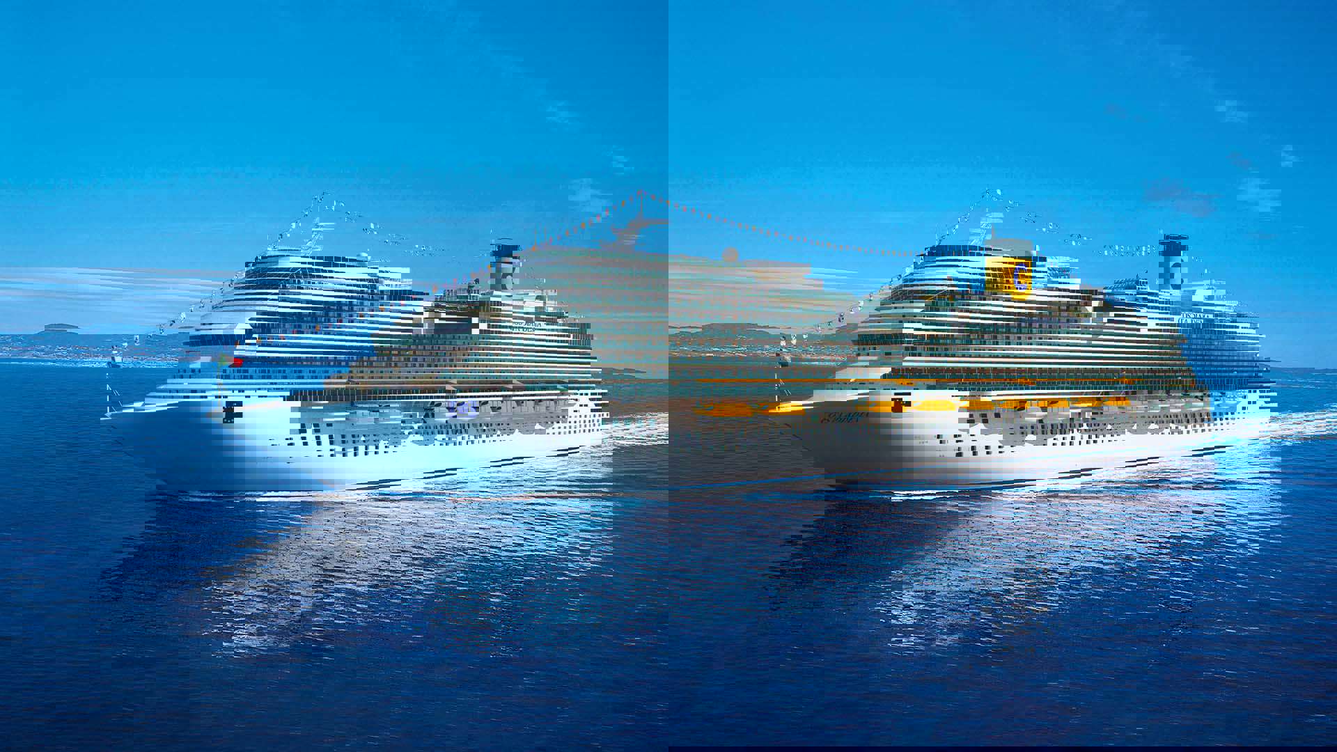 1920X1080 Costa Diadema Skib