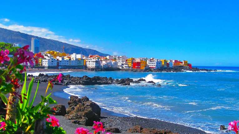 Kl. 22:00 - afgang Santa Cruz, Tenerife