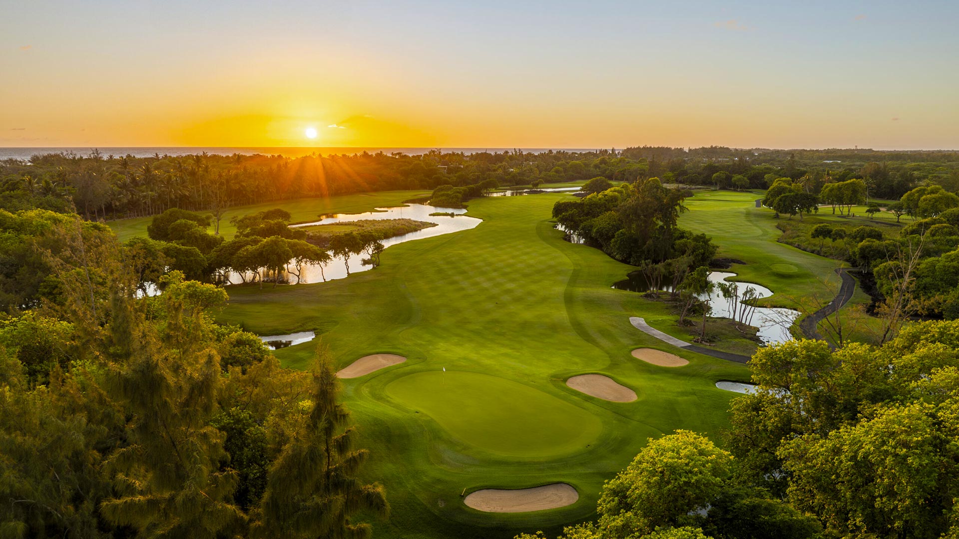Constance Belle Mare Plage - Legend Course