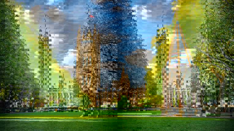 Fra 07:30 til 18:30 - Tilbury/London, England