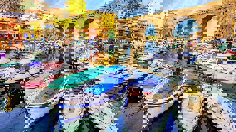 Fra 09:00 til 18:00 - Marseille, Frankrig