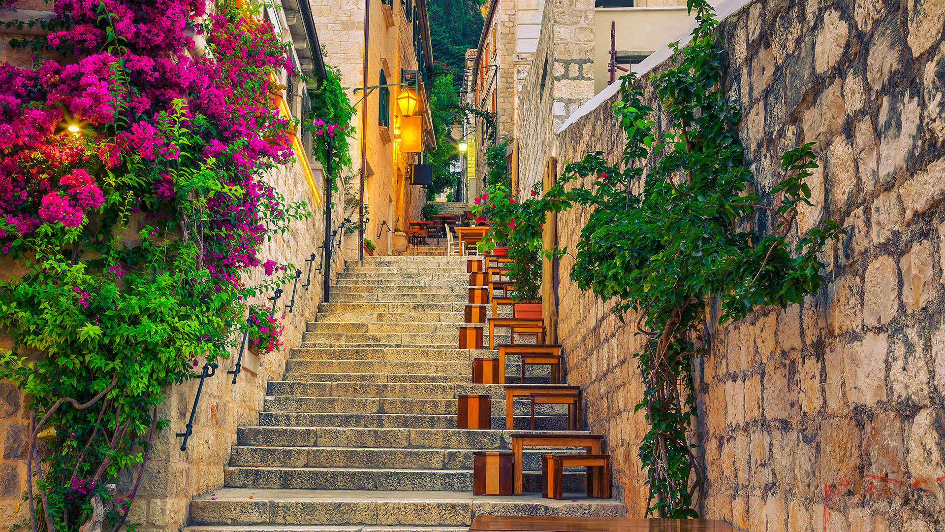 1920X1080 Hvar Cosycity