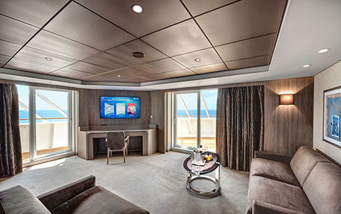 YC3 - MSC Yacht Club Royal Suite Med Spabad