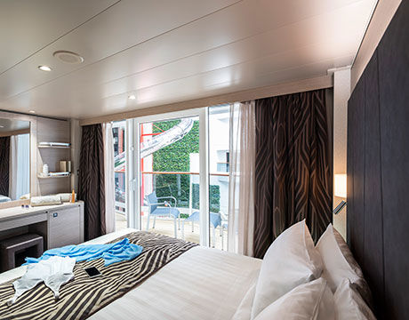 Deluxe Balcony  With Promenade & Ocean View Fantastica