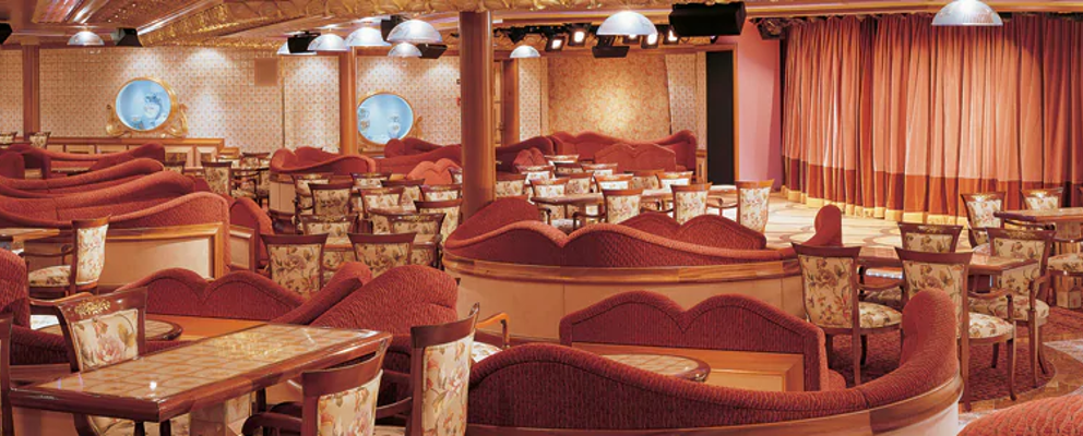 Victoria Aft Lounge