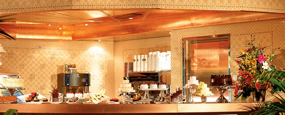 Creams Café