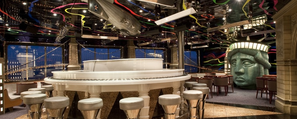 Duke's Piano Bar