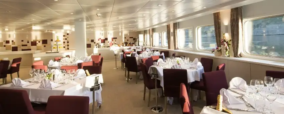 Restaurant 2