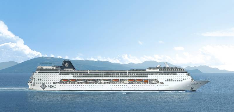 Middelhavet fra Brindisi med MSC Armonia