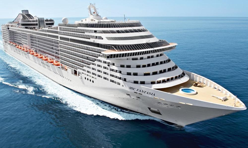Middelhavet fra Bari med MSC Fantasia