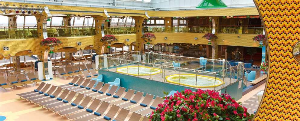 Pacifica Jacuzzi