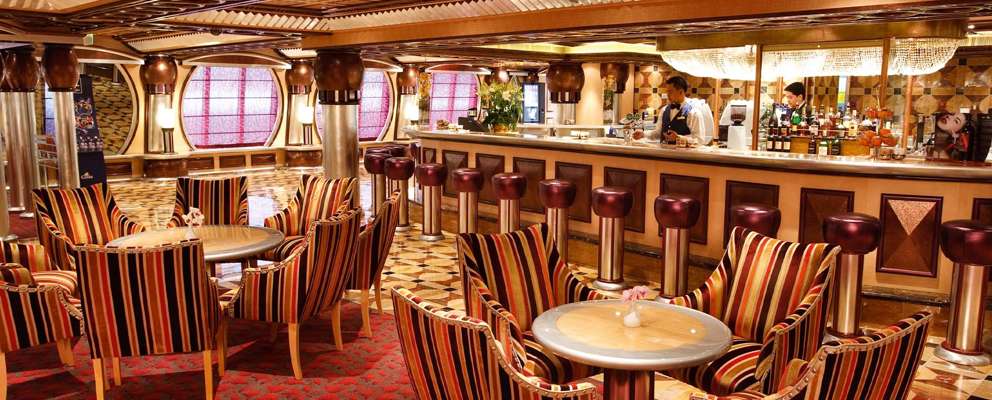Pacifica Grand Bar