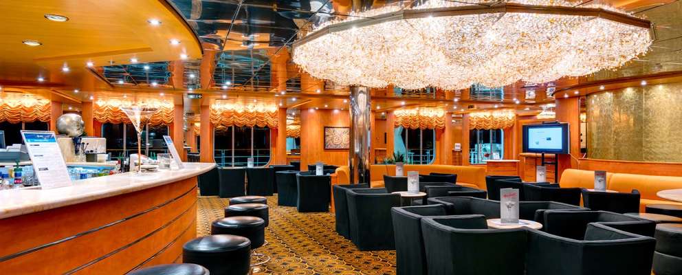 MSC Armonia bar