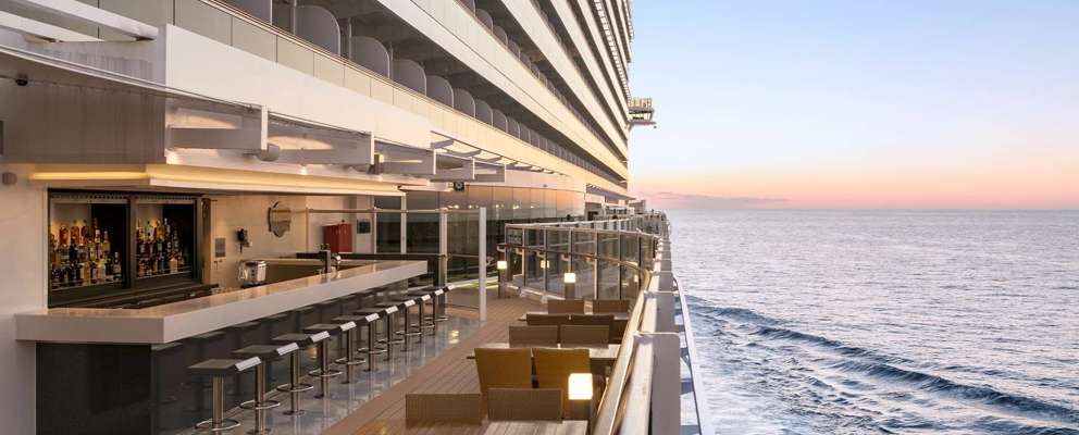 MSC Seaside Marketplace café