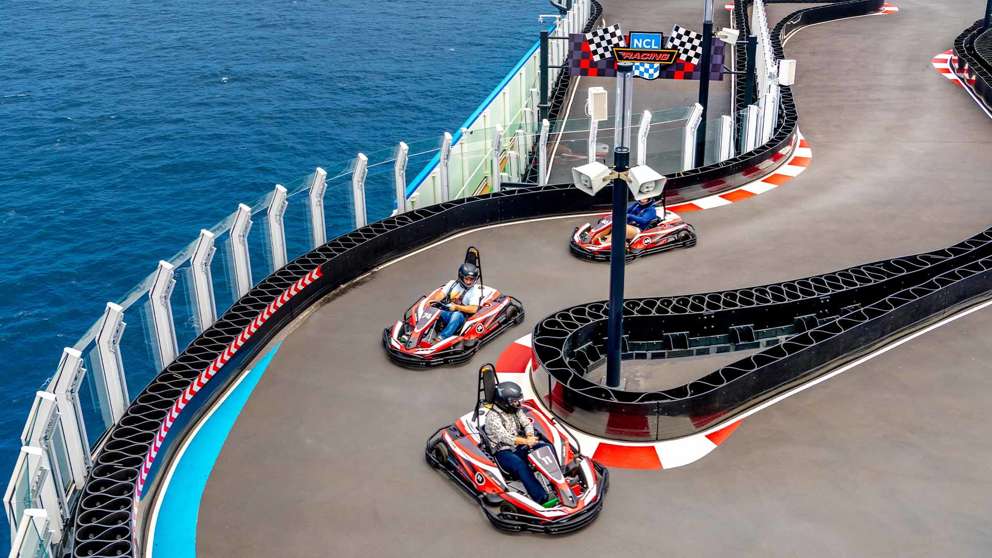 Norwegian Bliss Racetrack