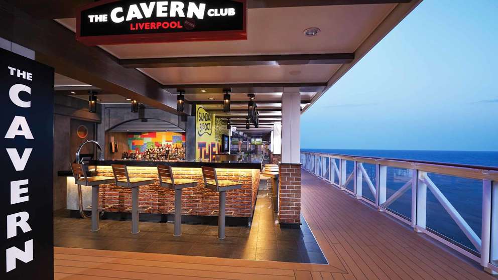 Norwegian Bliss Cavern Waterfront