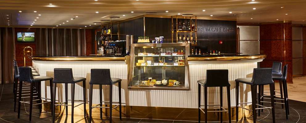 Norwegian Sun Atrium cafe