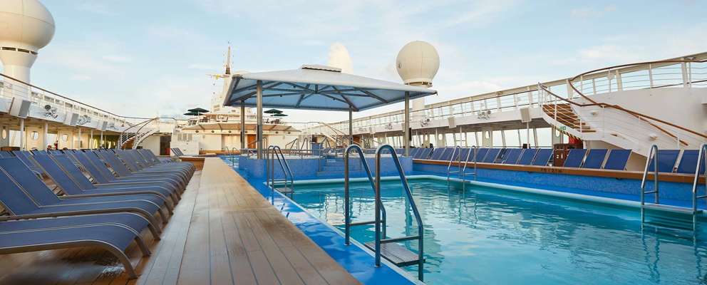 Norwegian Sun Pool