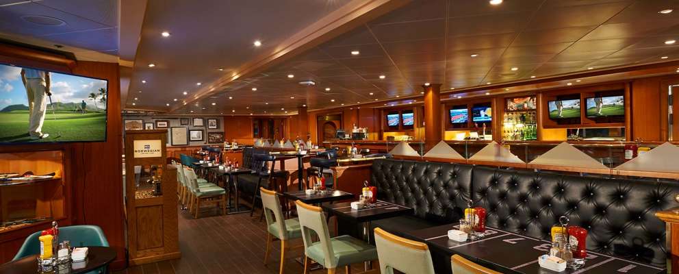 Norwegian Sun Sportsbar