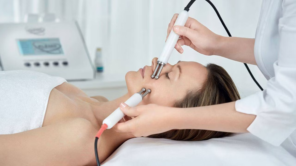 Facial-ELEMIS-BIOTEC