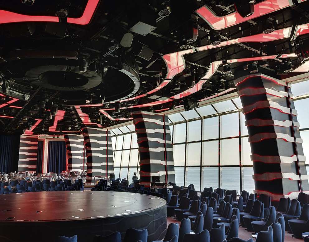 mr_restaurant_and_bar_carousel_lounge_08