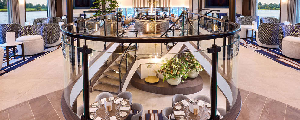Viva Enjoy Lounge Vue